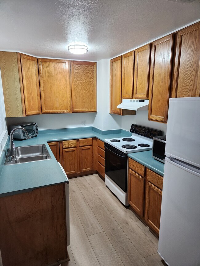 374 Ainsley Ave Rental For Rent in Yuba City, CA