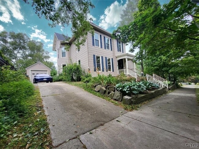 Building Photo - 67 W Schuyler St Rental