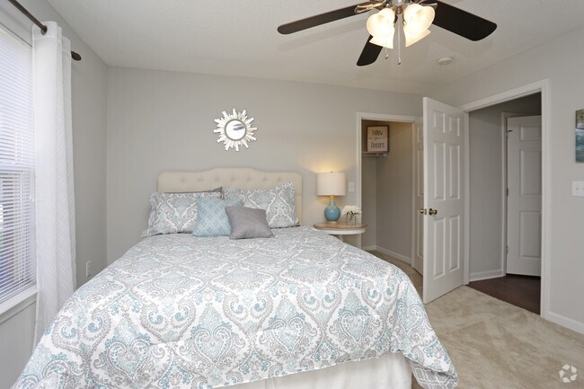 Photo - Shadow Creek Apartments