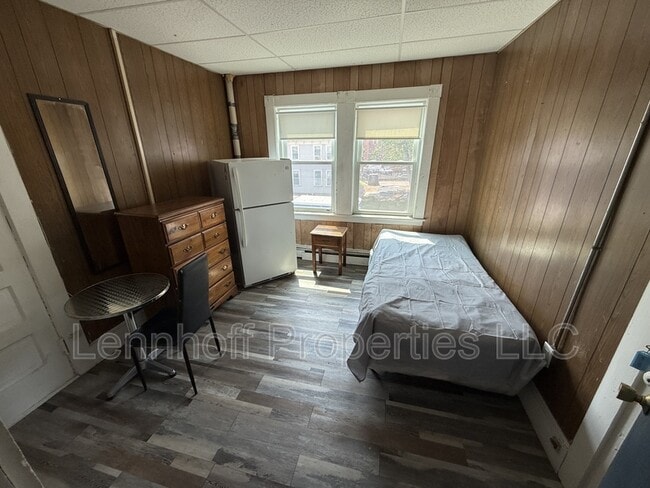 Building Photo - 59 Tremont St Rental