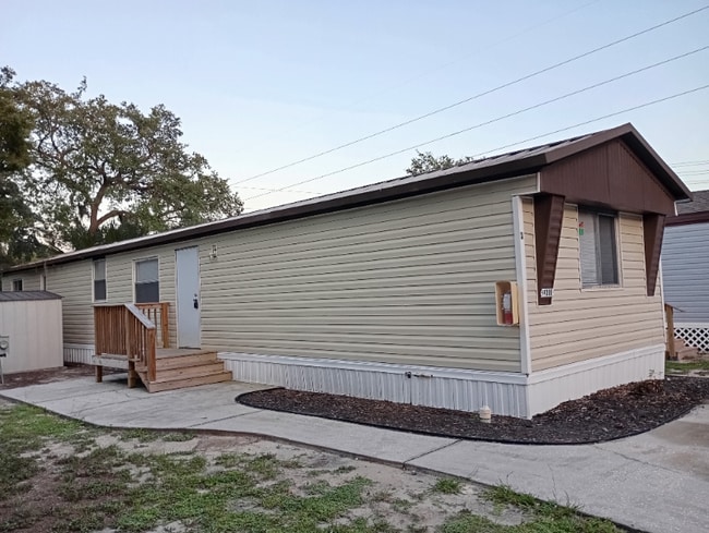 Building Photo - 14006 Bluegill Ln Rental