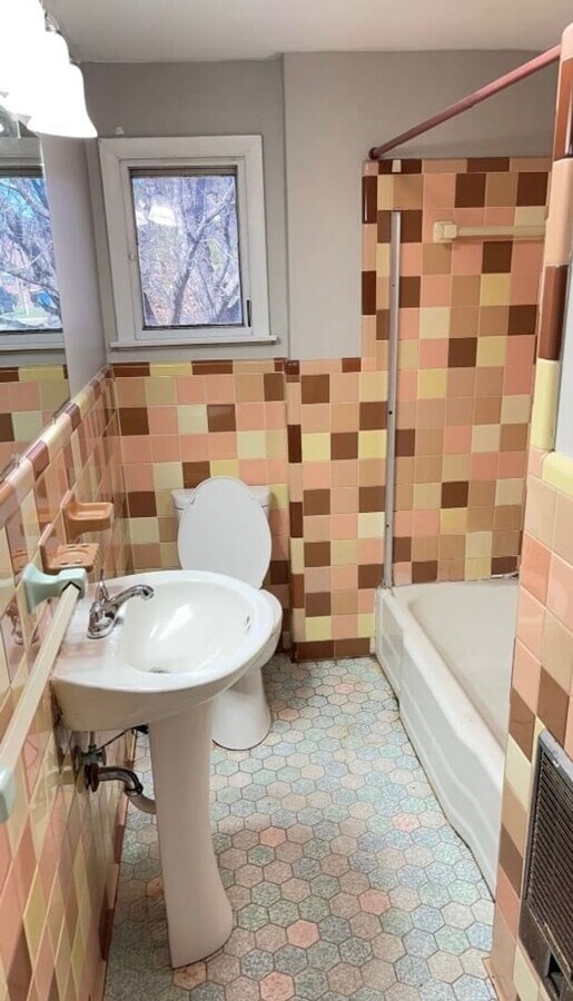 Photo - 902 Adams St Unidad 902-A Adams St