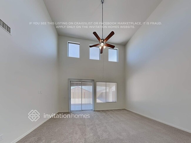 Photo - 20113 W Jackson St