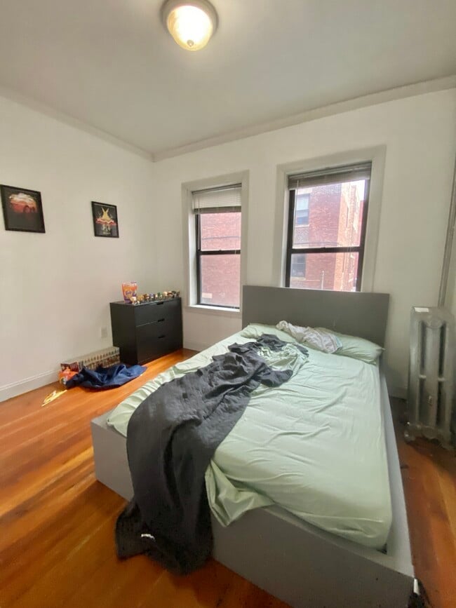 235 Harvard Ave Unit 3