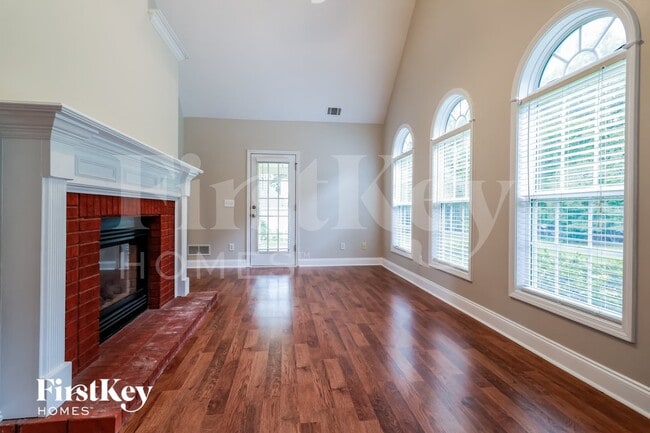 Photo - 7024 Memory Ln