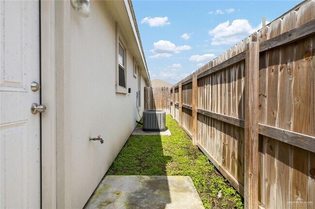 Photo - 10 Alta Vista Dr Unit 3