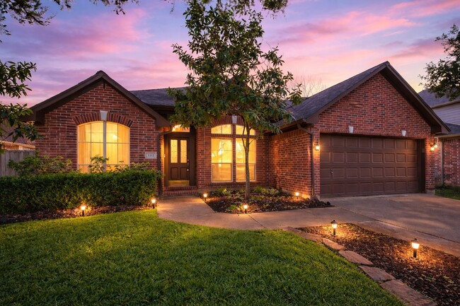 Building Photo - 1111 Summer Brook Ct