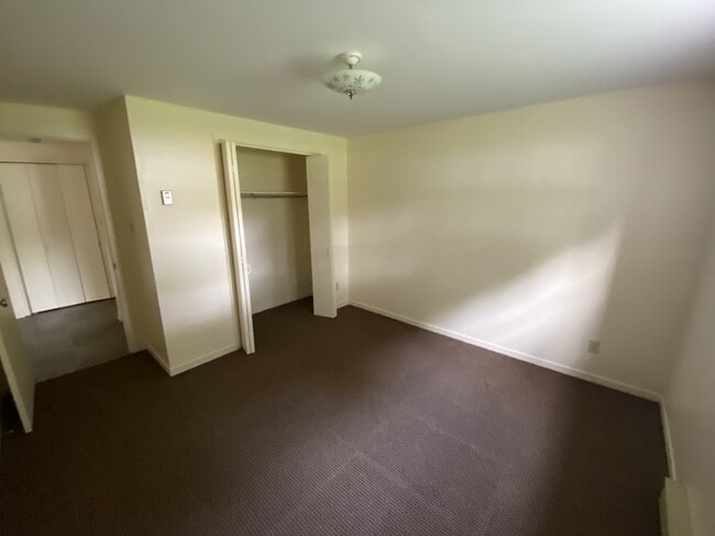 Photo - 23 Centennial Ave W Unit 3