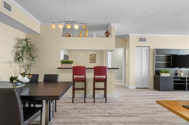 Photo - 17150 N Bay Rd Unit 2908