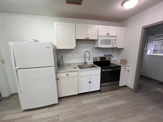 Photo - 200 S Court Ave Unit 102