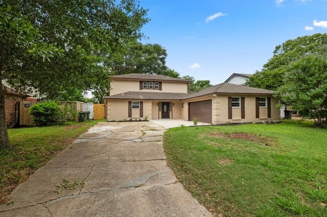 Photo - 1819 Redwood Ct