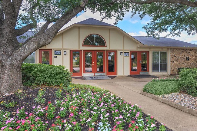 Dove Tree Apartments For Rent In Tyler Tx Forrent Com