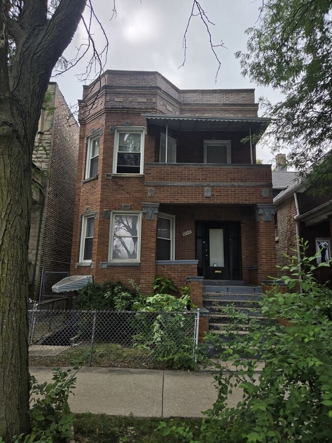 Photo - 2120 S Ridgeway Ave