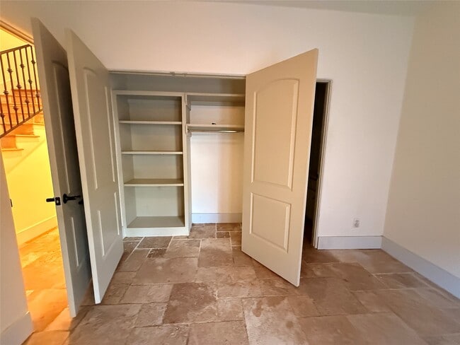 Photo - 4606 Austin St