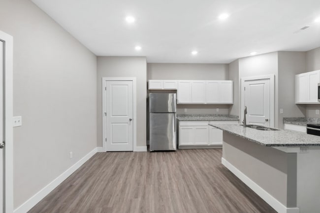 Photo - 5120 N Cypress St Unidad 5120 N CYPRESS ST. BEL AIRE KS 67226