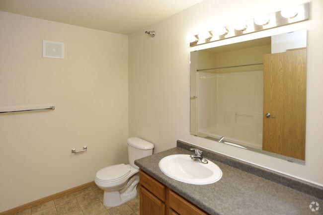 Two Bedroom-Bathroom