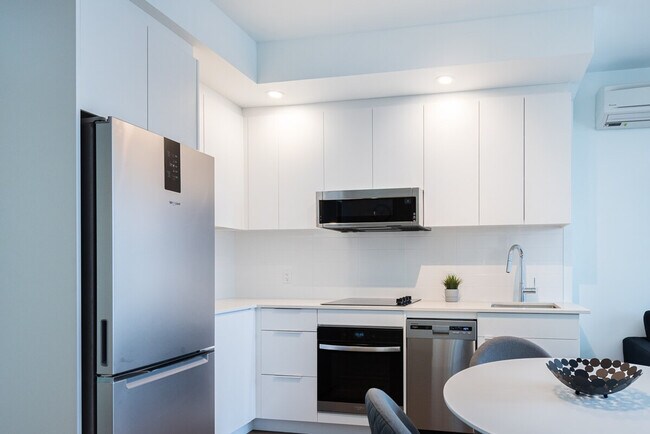 Photo - 1373 Av. Argyle Unit ID1262042P