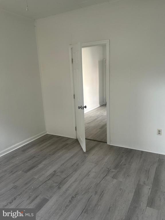 Photo - 1550 Ruan St