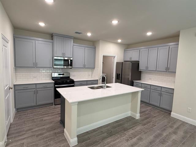 Photo - 801 Portina Dr