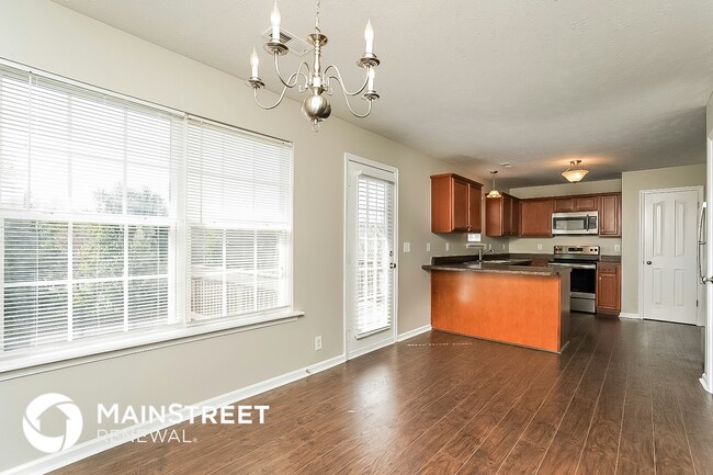 Photo - 1131 Geneil Ln