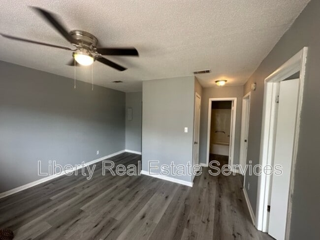 Photo - 116 Mattie St Unit Apt 3