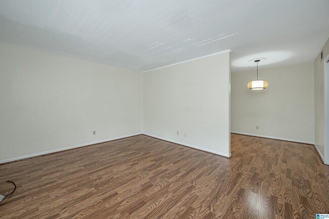 Photo - 2727 Highland Ave Unit 204