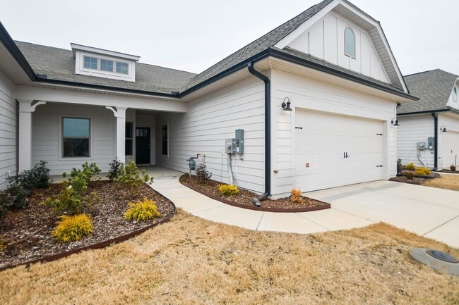 Building Photo - 12617 Whitcomb Cir