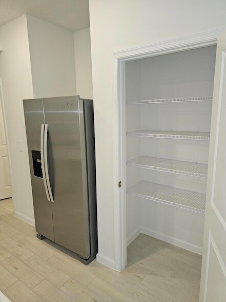 Photo - 621 Salisbury Cir