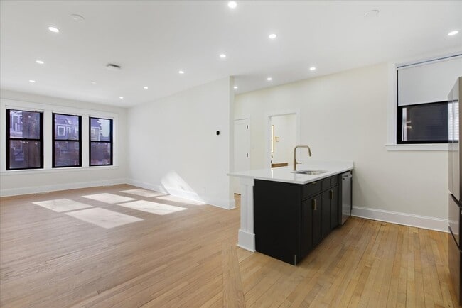 Photo - 4638 N Hamilton Ave