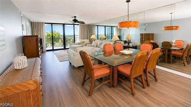 4203 Bay Beach Ln Unidad 3E