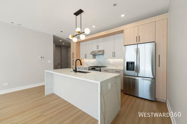 Photo - 2354 W Polk St Apartment Unit #205