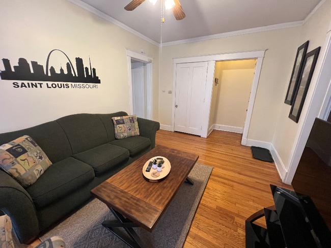 Photo - 5354 Murdoch Ave Unit M3