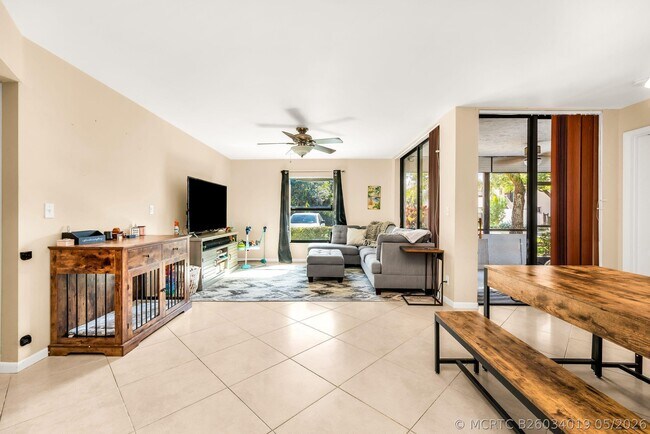 Photo - 4772 NW 22nd St Unit 42122