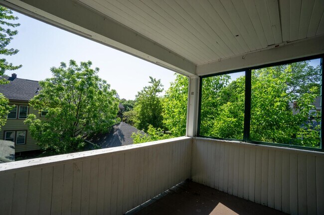 Photo - 969-971 Lancaster Ave Unit Lancaster 971