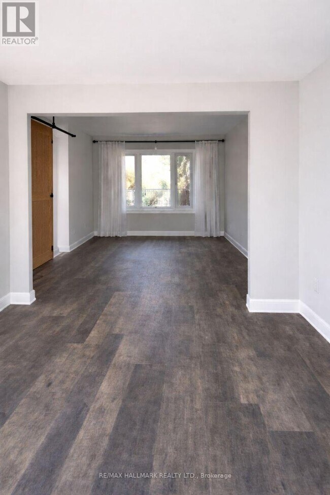 Photo - 41 Kinzie Ln