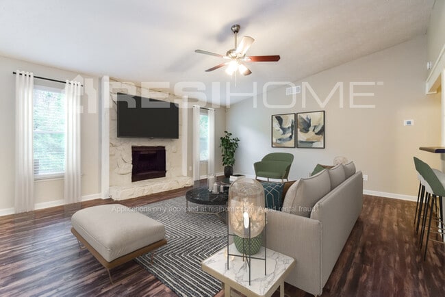 Photo - 2565 Creel Rd