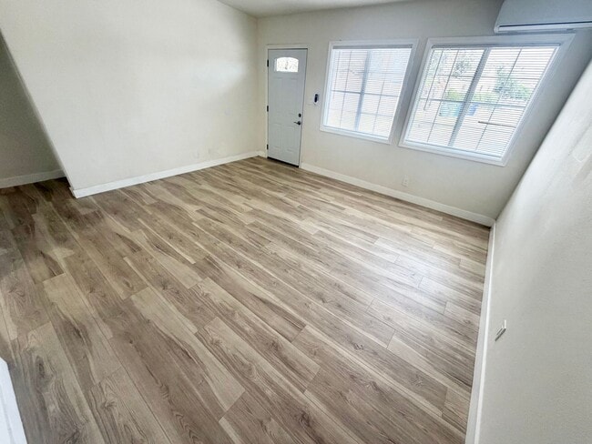 Photo - M Sullivan Unit 3255 1/2