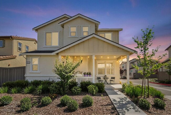 Building Photo - 2011 Grady Cir