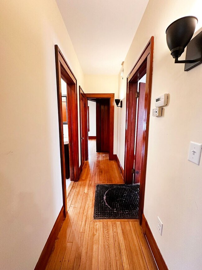 Photo - 44 Drew St Unit APT 1