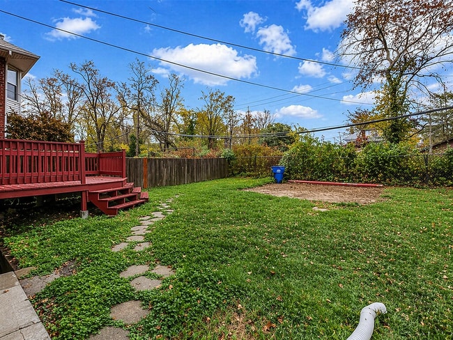 Photo - 14 Parkland Pl