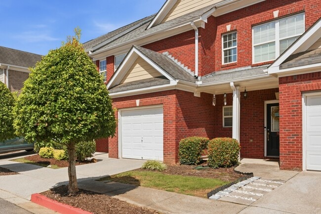 Building Photo - 1813 Willow Branch Ln
