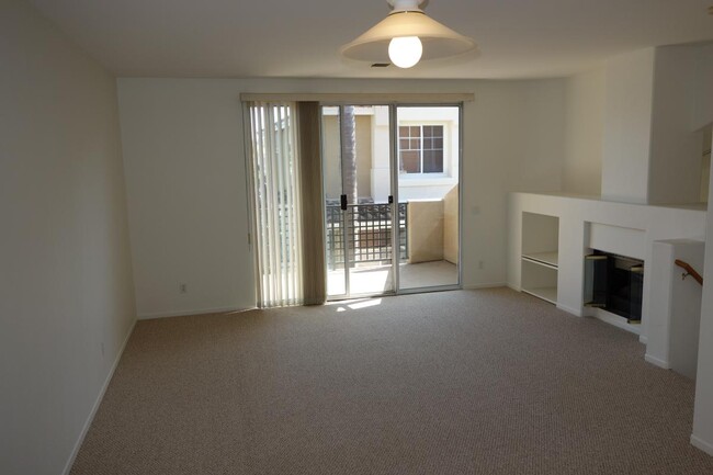 Photo - 4175 Via Candidiz Unit 15
