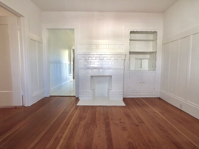 Photo - 1612 Gould Ct