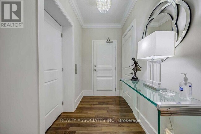 Photo - 662 Sheppard Ave E Unité 1404