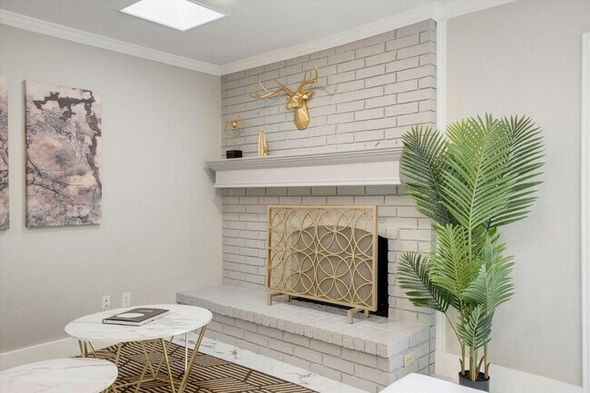 Photo - 2003 Stefani Ct Unit ID1056413P