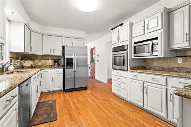 Photo - 1780 Samaria Trail