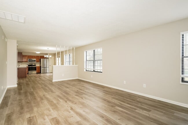 Photo - 971 Andover Dr