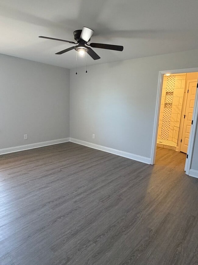 Photo - 3 BEDROOM 2 BATHROOMS