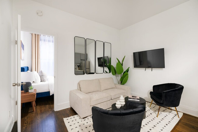 Building Photo - 118 E 91st St Rental