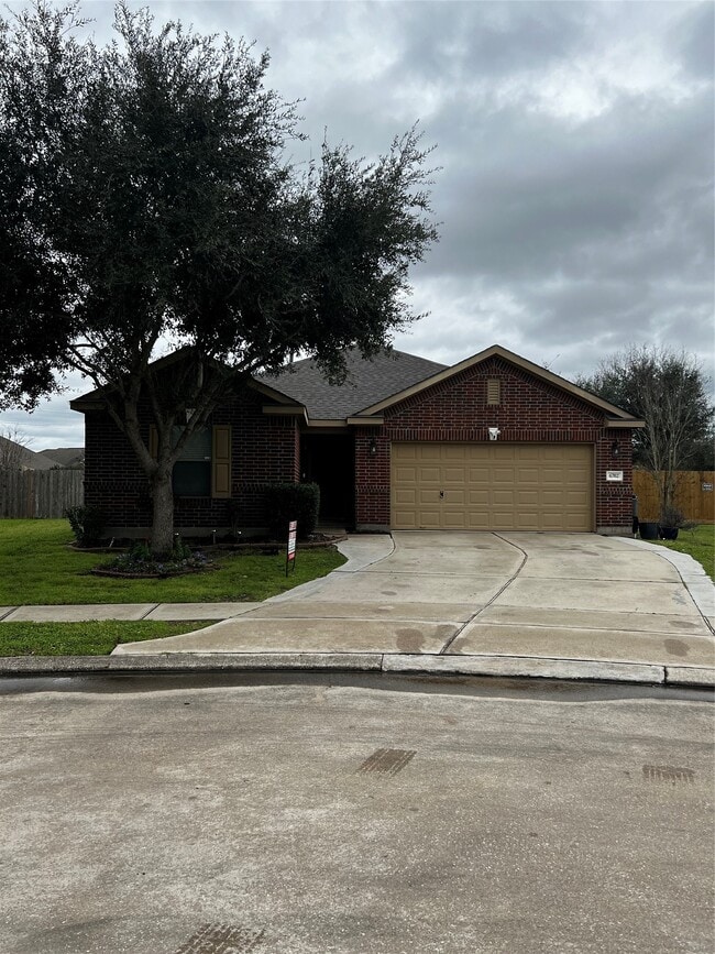 6702 Path Way Ct